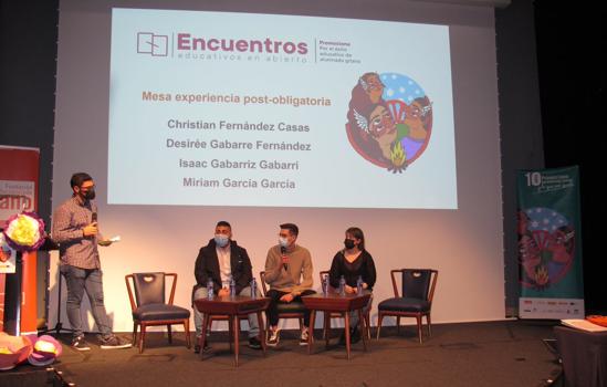 FSG Asturias organiza el XVII Encuentro Educativo en abierto de Estudiantes y Familias Gitanas, “De lo Analgico a lo digital”