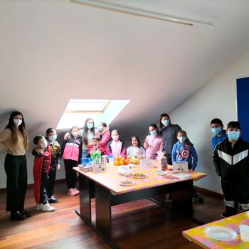 FSG Asturias organiza un tentempi saludable en Gozn con alumnado